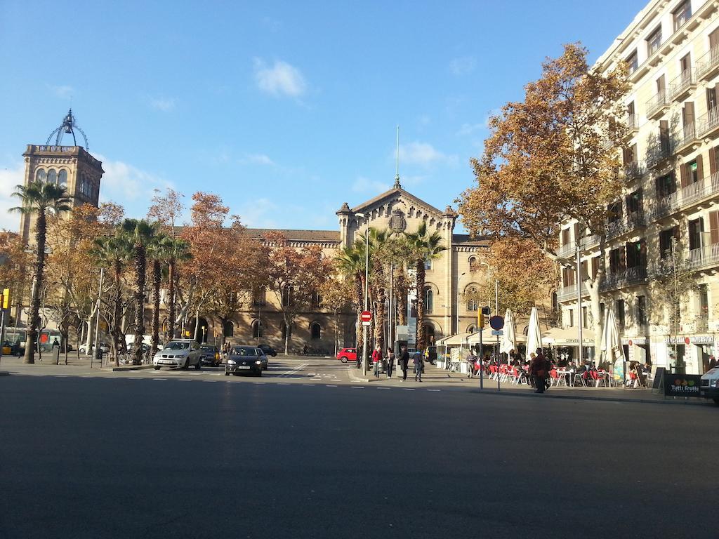 Estudios Pelayo Guest House Barcelona Zewnętrze zdjęcie